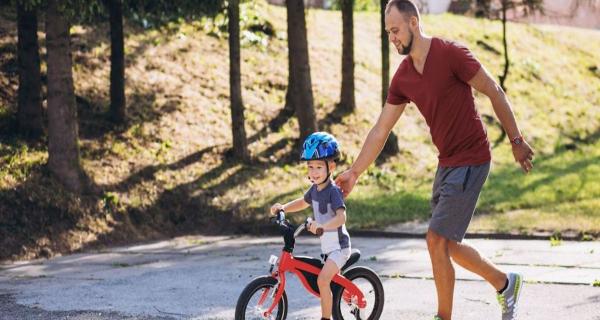 Cómo enseñarles a los más chicos a andar en bicicleta